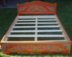 einfaches mongolisches Bett, breit